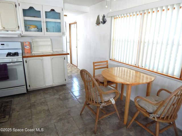 2975 Indian River Drive NE, Palm Bay, FL 32905