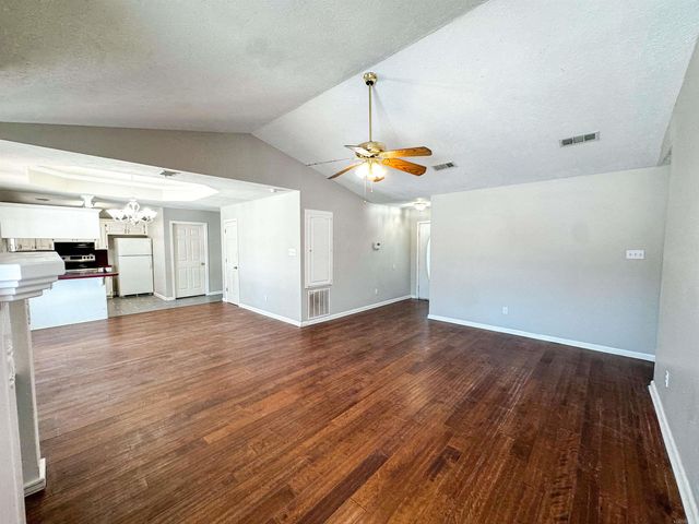 25 Applewood Drive, Cabot, AR 72023