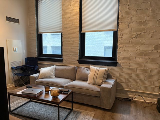 20 N STATE Street 801, Chicago, IL 60602