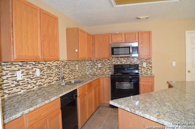 443 Bluegrass Creek, San Antonio, TX 78253