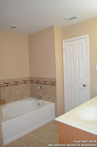 443 Bluegrass Creek, San Antonio, TX 78253