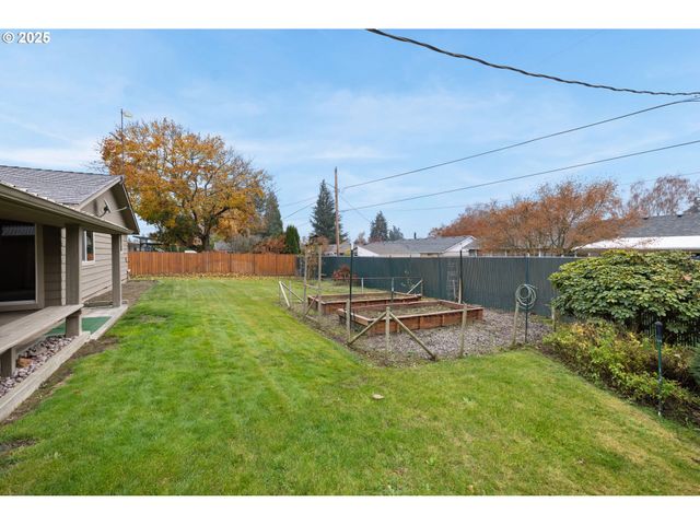 1628 MISTWOOD Dr, Keizer, OR 97303