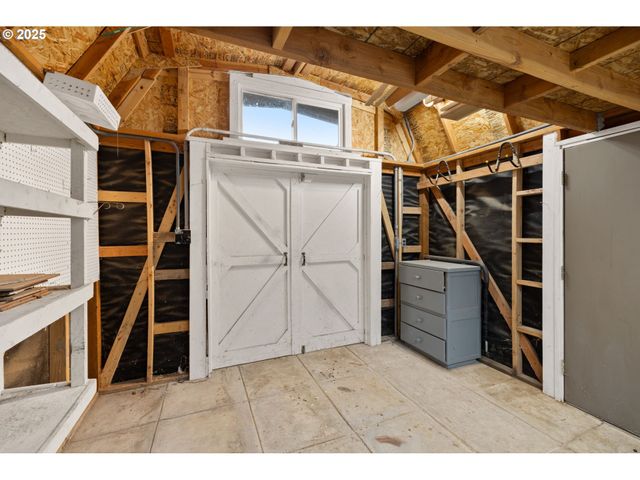 1628 MISTWOOD Dr, Keizer, OR 97303