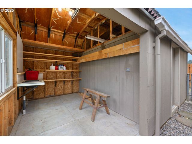 1628 MISTWOOD Dr, Keizer, OR 97303