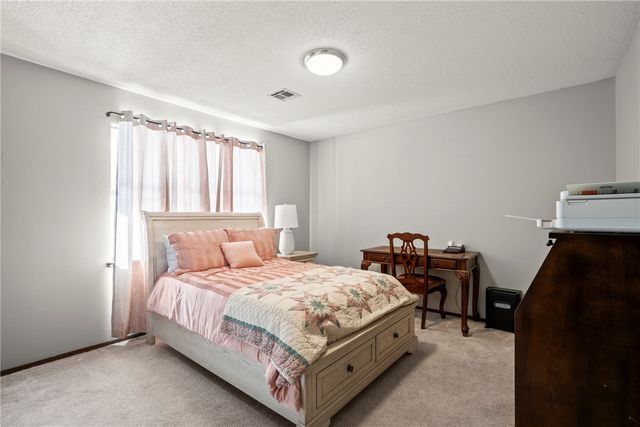 2019 W Tulsa Street, Siloam Springs, AR 72761