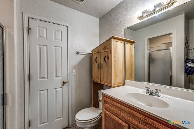 1408 County Road 3300, Kempner, TX 76539