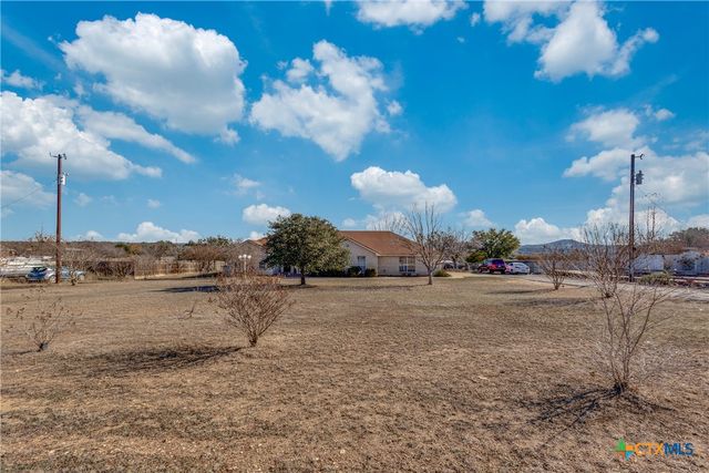 1408 County Road 3300, Kempner, TX 76539