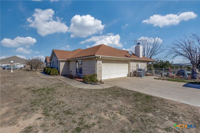 1408 County Road 3300, Kempner, TX 76539