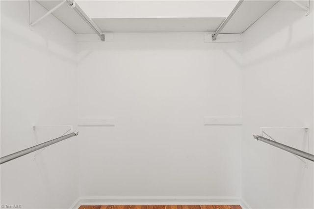 707 Willowmoore Avenue, Thomasville, NC 27360