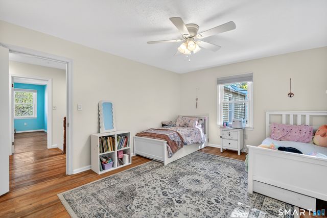 62 Edgewood Way, New Haven, CT 06515