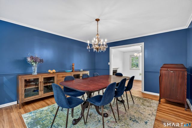 62 Edgewood Way, New Haven, CT 06515