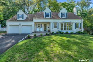 62 Edgewood Way, New Haven, CT 06515
