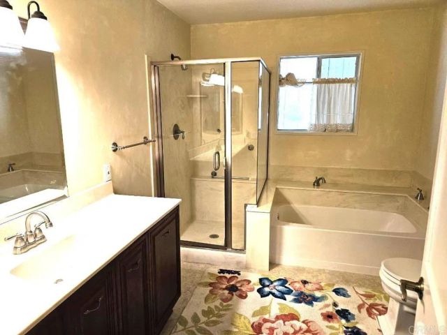 8975 Lawrence Welk Drive 227, Escondido, CA 92026