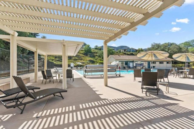 8975 Lawrence Welk Drive 227, Escondido, CA 92026