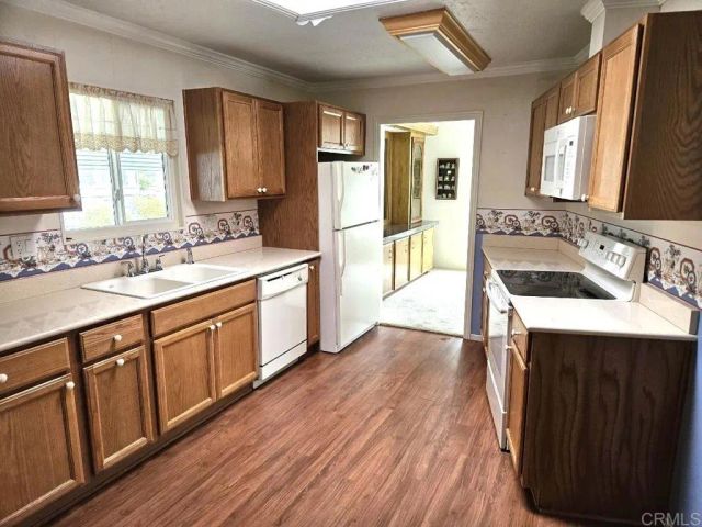 8975 Lawrence Welk Drive 227, Escondido, CA 92026