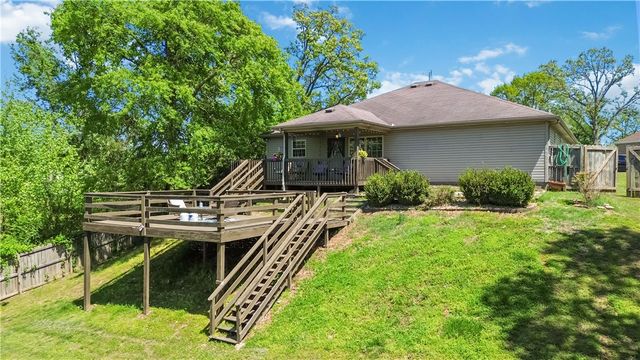 10449 Kays Lane, Rogers, AR 72756