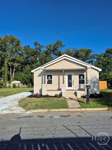 207 Cleland Avenue, Savannah, GA 31415