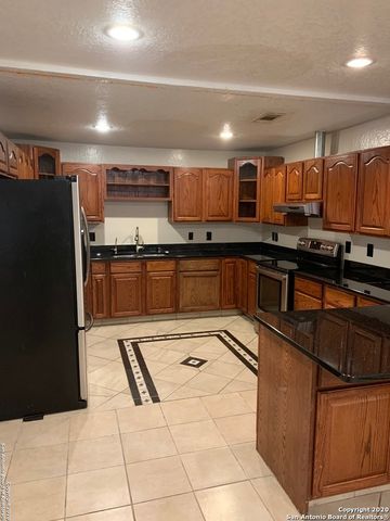 1750 W CRAIG PL, San Antonio, TX 78201