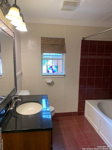 1750 W CRAIG PL, San Antonio, TX 78201