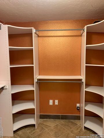 1750 W CRAIG PL, San Antonio, TX 78201