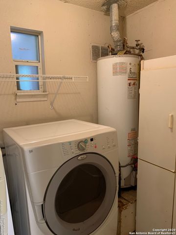 1750 W CRAIG PL, San Antonio, TX 78201