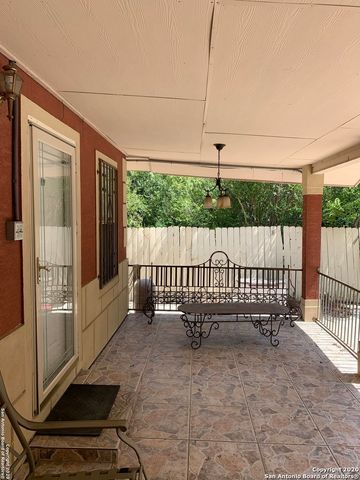 1750 W CRAIG PL, San Antonio, TX 78201