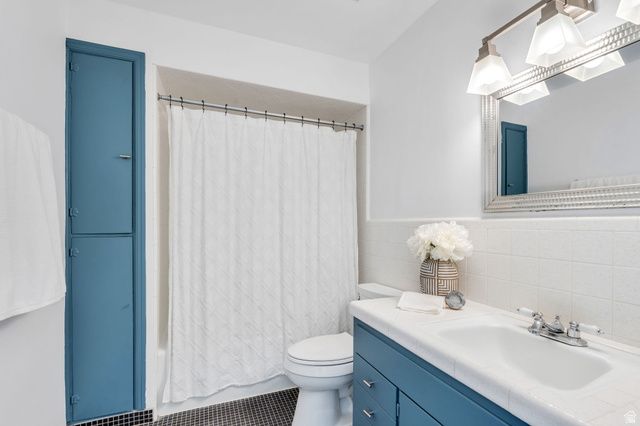 2848 S 2475 E, Salt Lake City, UT 84109