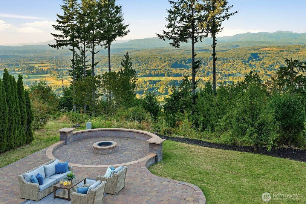 5514 308th Avenue SE, Preston, WA 98050