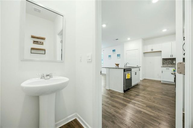 810 Elgin Trail, Lawrenceville, GA 30045