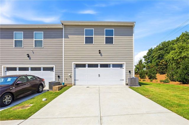 810 Elgin Trail, Lawrenceville, GA 30045