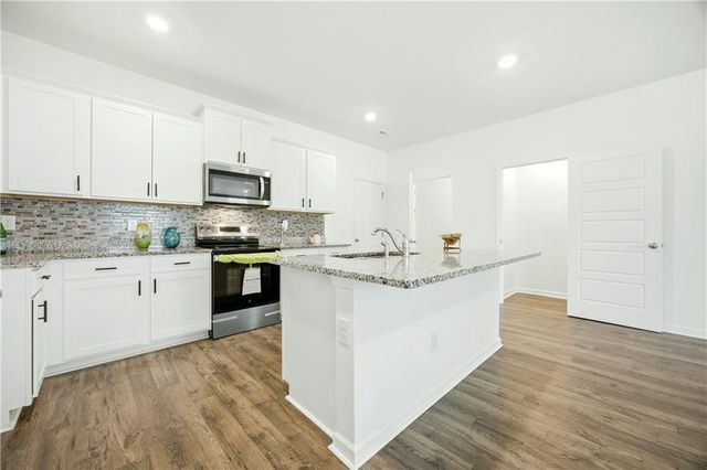810 Elgin Trail, Lawrenceville, GA 30045