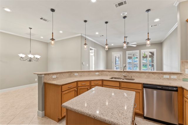 124 Marina Drive, Gun Barrel City, TX 75156