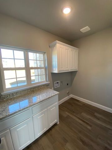 165 Coalson Crossing, Azle, TX 76020