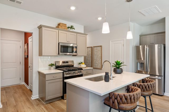 221 Central Creek Drive, Goose Creek, SC 29445