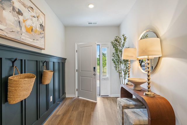 221 Central Creek Drive, Goose Creek, SC 29445