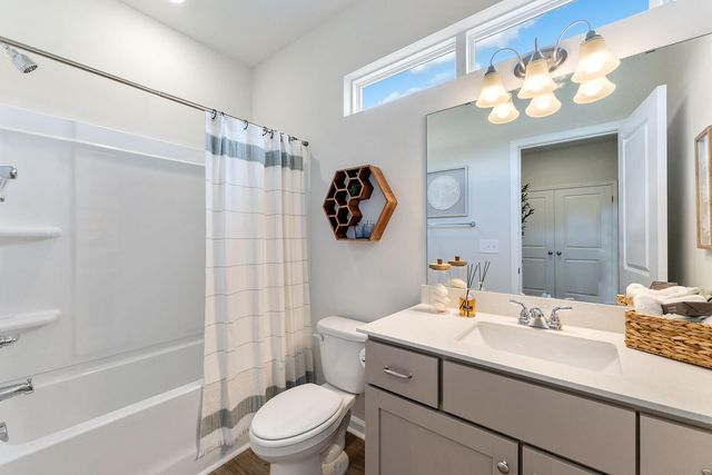 221 Central Creek Drive, Goose Creek, SC 29445