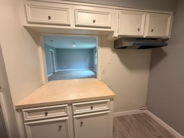 222 E John Alber Road, Houston, TX 77037