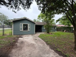 222 E John Alber Road, Houston, TX 77037