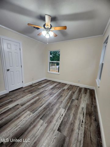 1635 Hollywood Boulevard, Biloxi, MS 39531