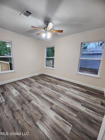 1635 Hollywood Boulevard, Biloxi, MS 39531