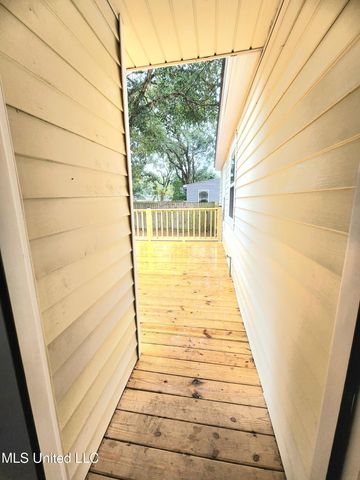 1635 Hollywood Boulevard, Biloxi, MS 39531