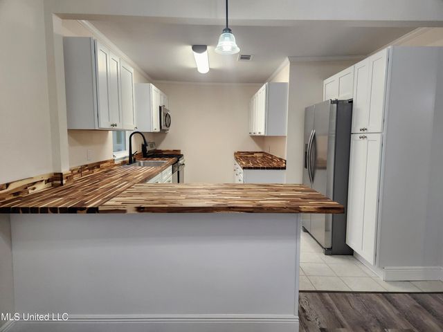 1635 Hollywood Boulevard, Biloxi, MS 39531