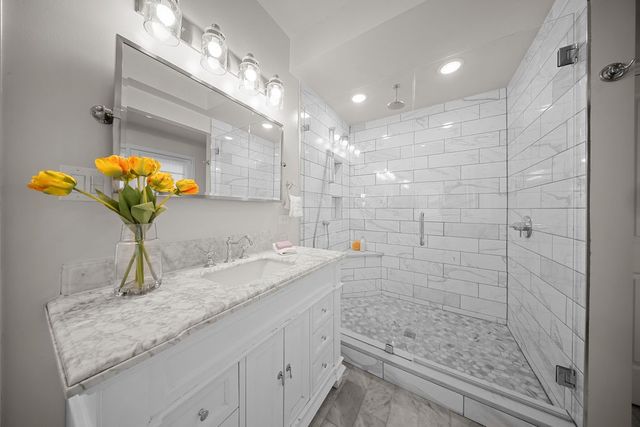 3921 Tamworth Road, Fort Worth, TX 76116