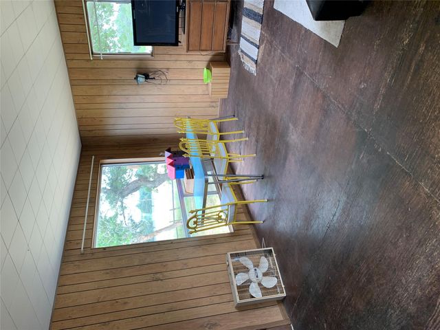 276 Ott RD, Rosanky, TX 78953