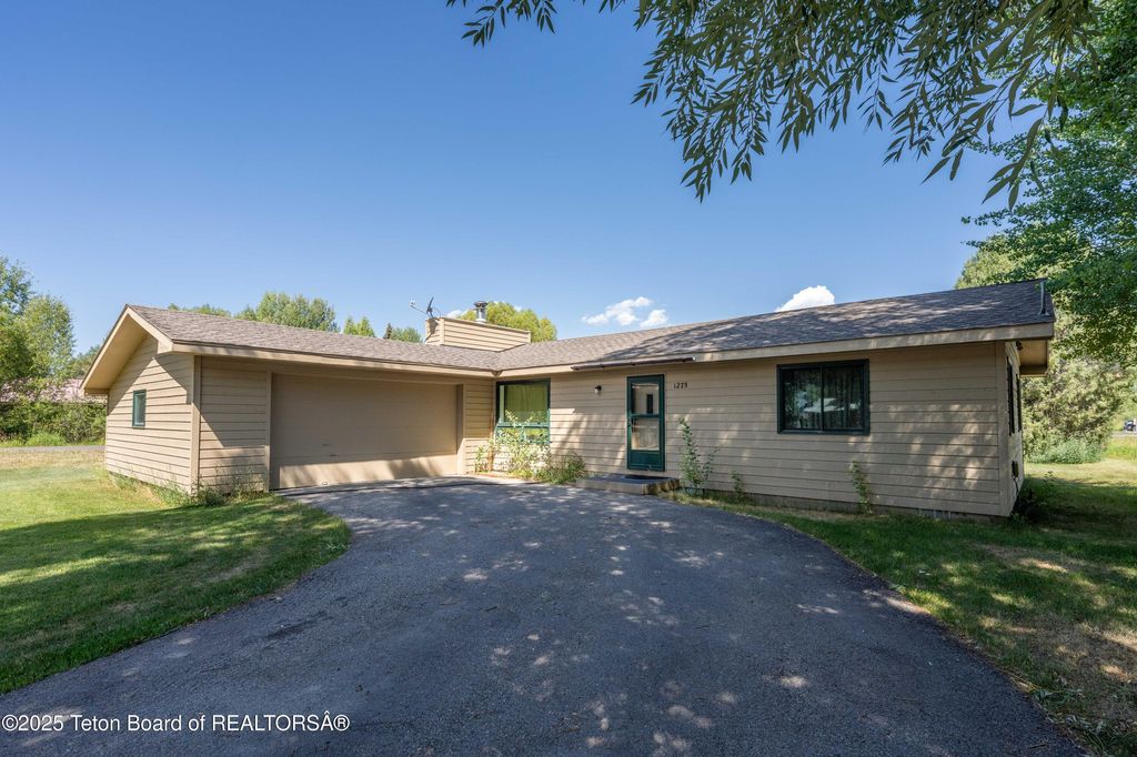 1275 W BULL RAKE Drive, Jackson, WY 83001 photo 19