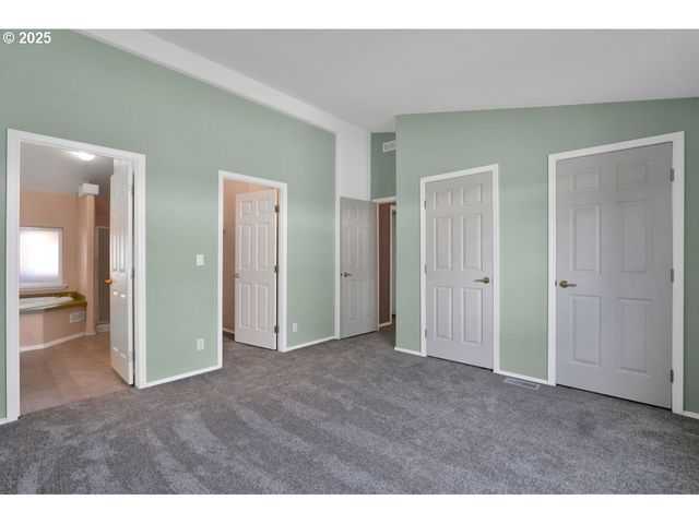 1600 RHODODENDRON Dr 412, Florence, OR 97439