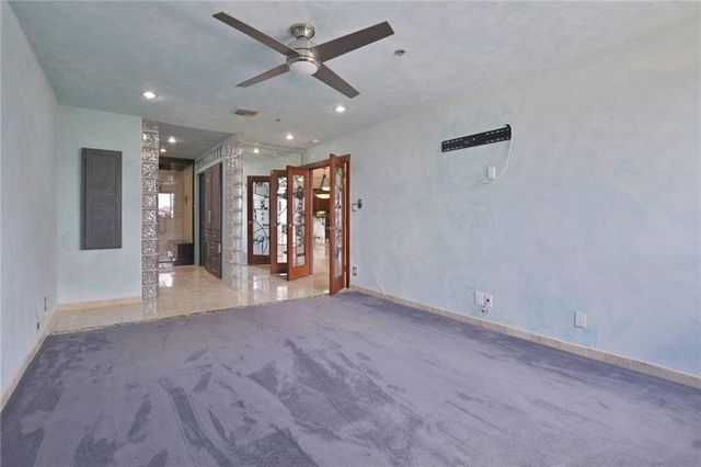 40 N Interstate 35 12C2, Austin, TX 78701