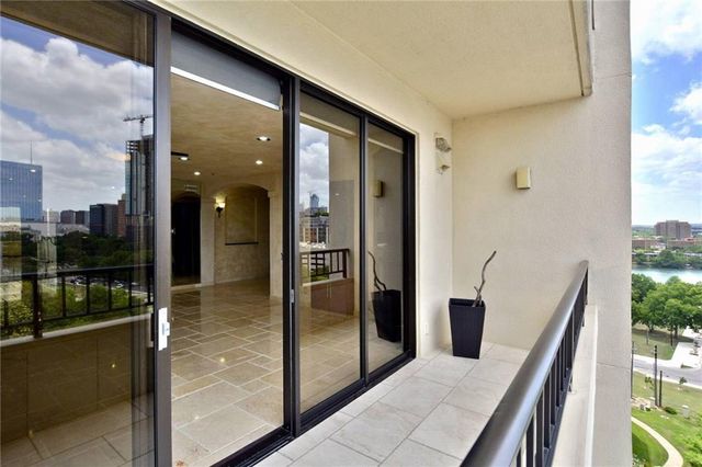 40 N Interstate 35 12C2, Austin, TX 78701