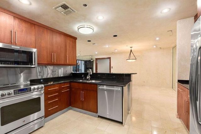 40 N Interstate 35 12C2, Austin, TX 78701