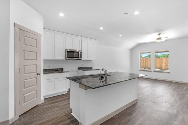 1017 River Coral, Alvin, TX 77511